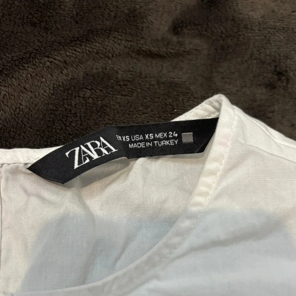 Zara White Lace Sleeve Blouse
